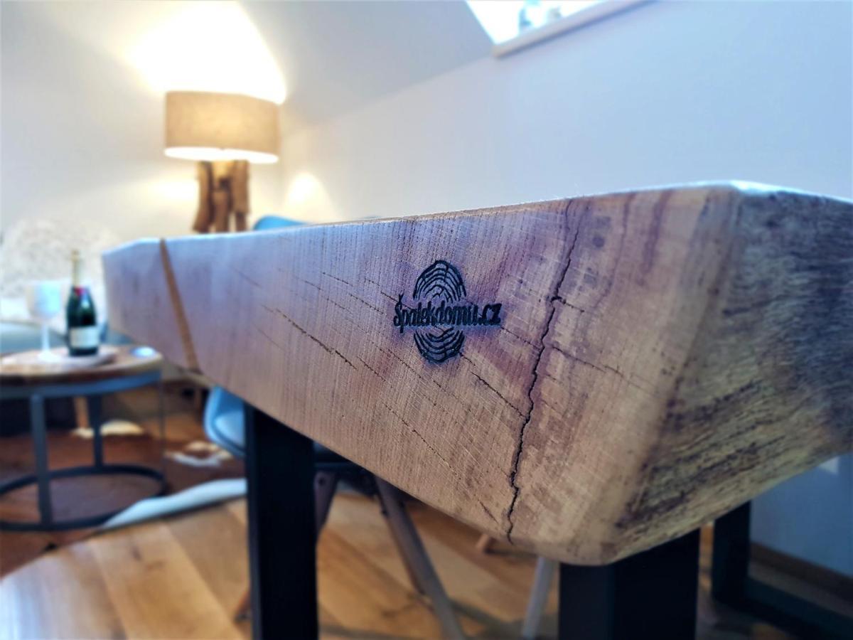 Woodhome - Luxury Mountain Apartment Horni Mala Upa Luaran gambar