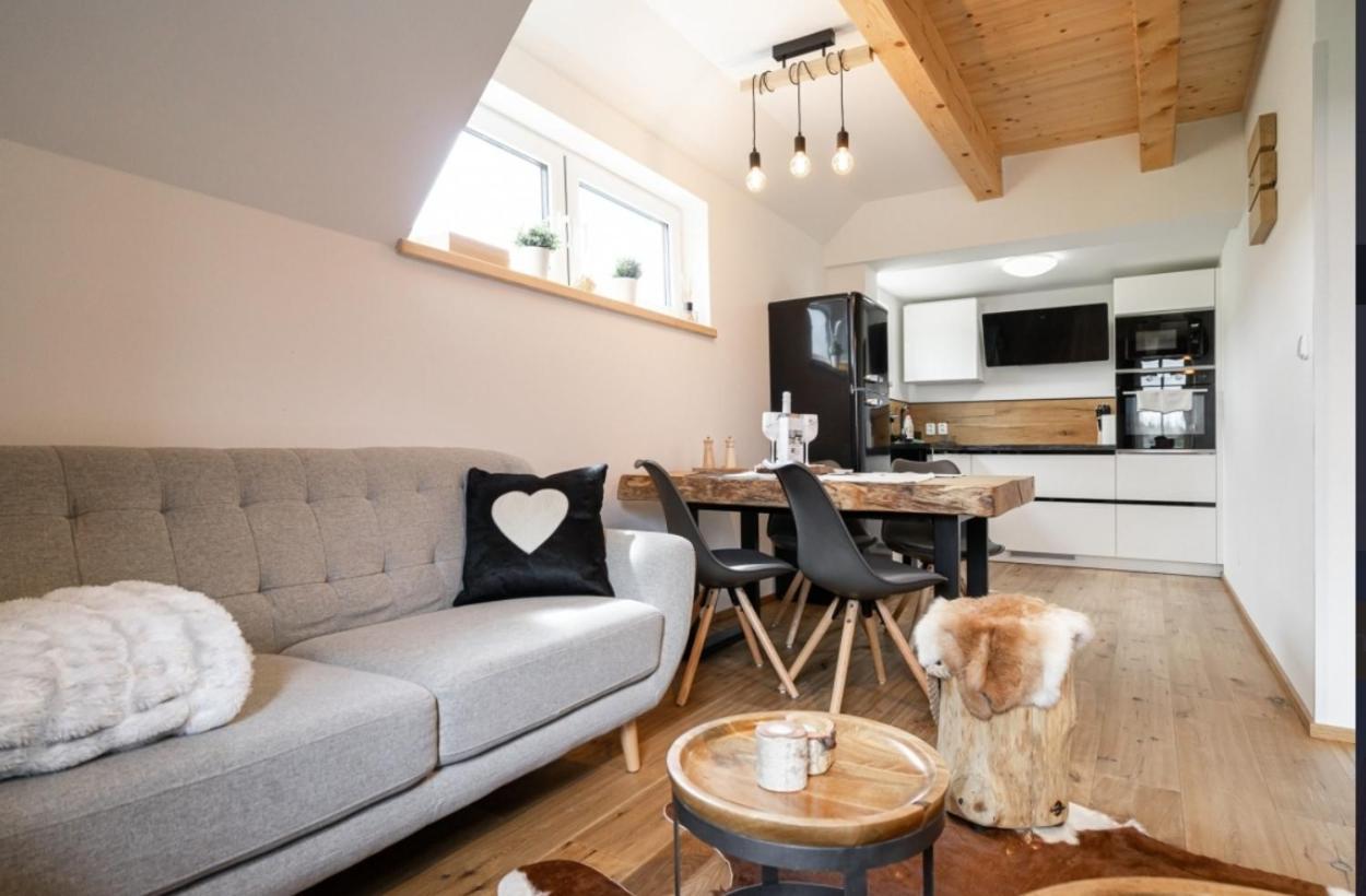 Woodhome - Luxury Mountain Apartment Horni Mala Upa Luaran gambar