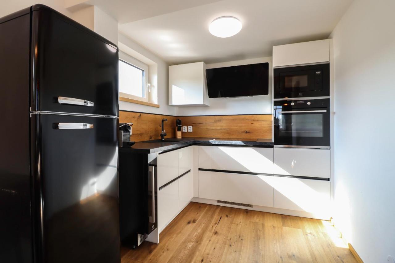 Woodhome - Luxury Mountain Apartment Horni Mala Upa Luaran gambar